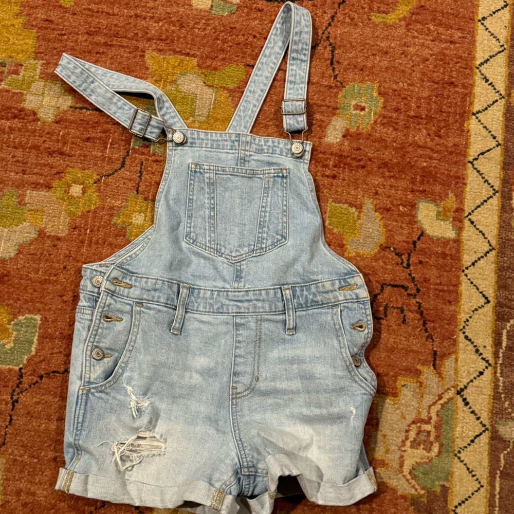 Old Navy Overall Shorts XS